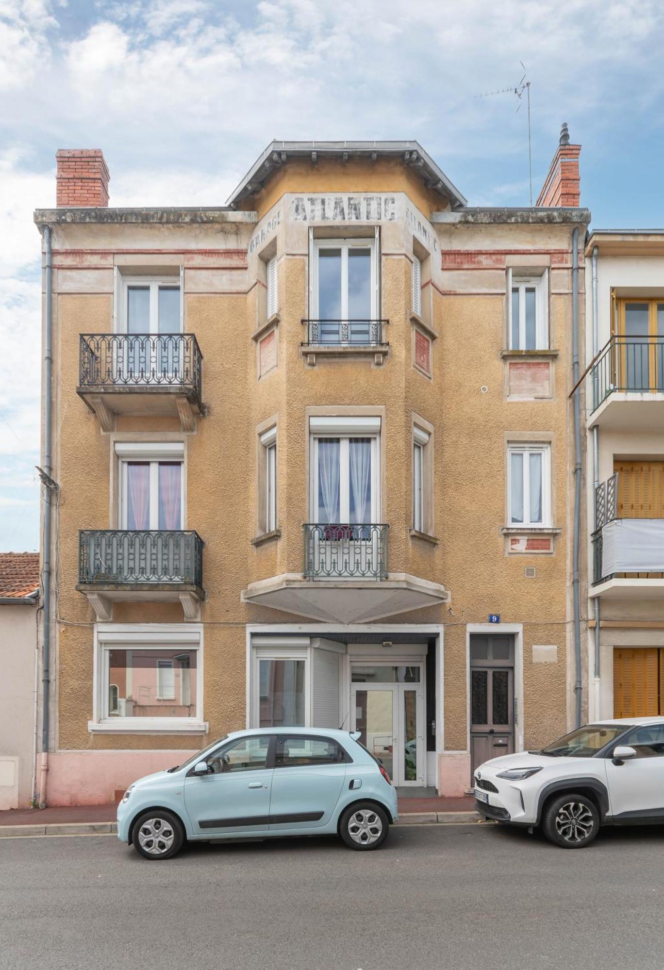 Le Grenet - Appartement Design En Duplex Vichy Exterior foto