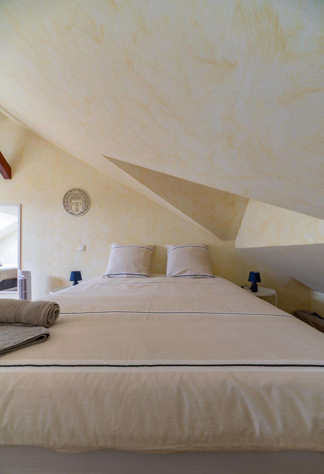 Le Grenet - Appartement Design En Duplex Vichy Exterior foto